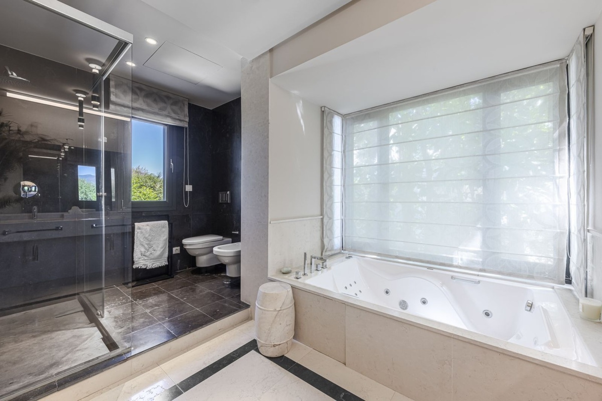 Resale - Villa - Marbella - The Golden Mile