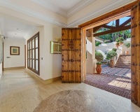 Resale - Villa - Marbella - The Golden Mile