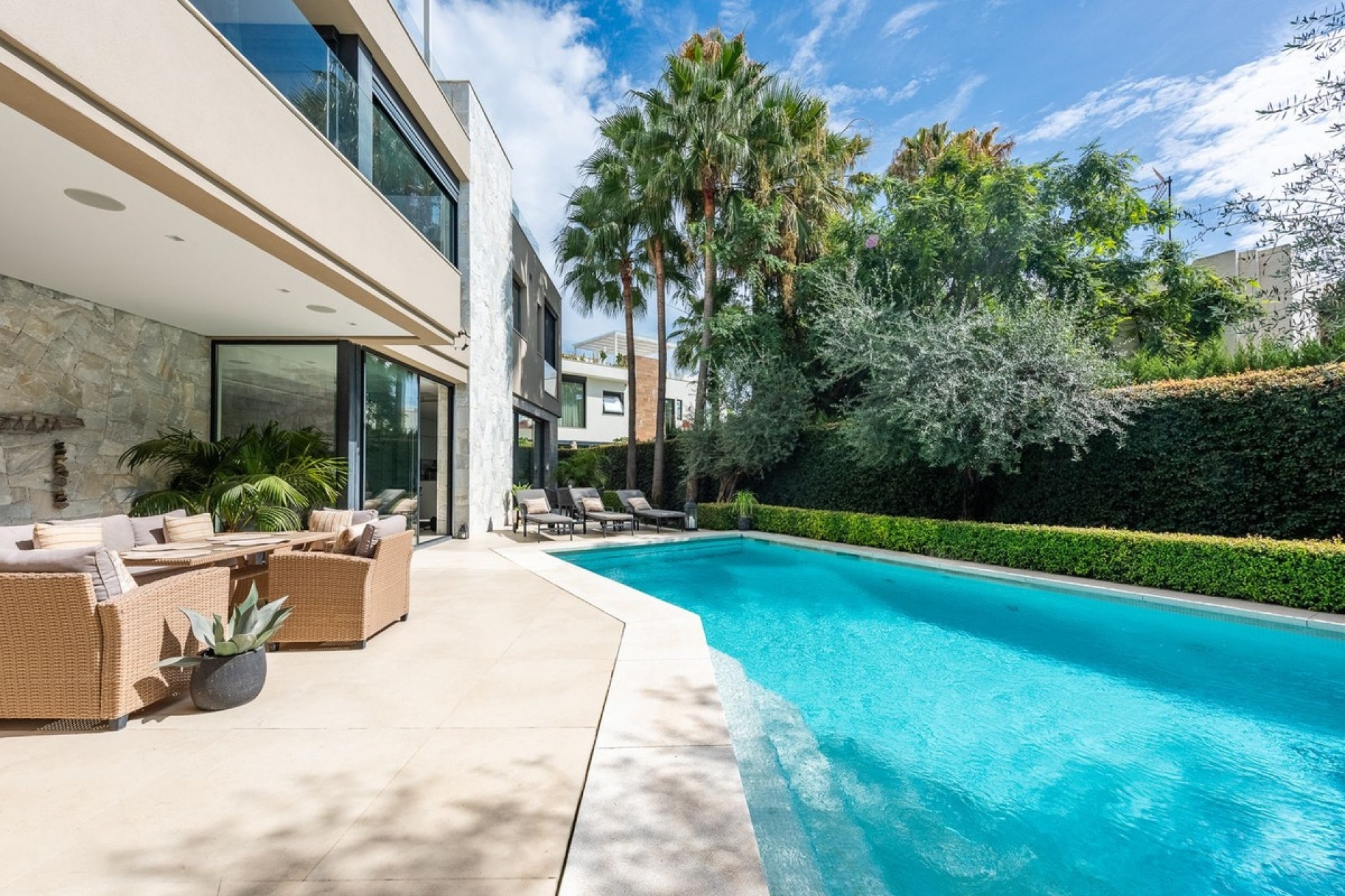 Resale - Villa - Marbella - The Golden Mile