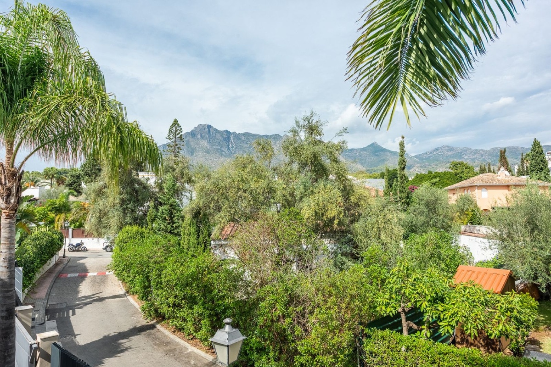 Resale - Villa - Marbella - The Golden Mile