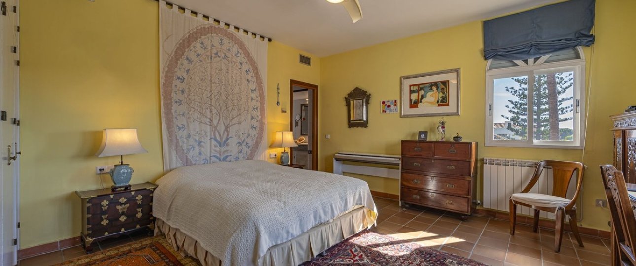Resale - Villa - Marbella - The Golden Mile