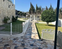 Resale - Villa - Marbella - Valle del Sol