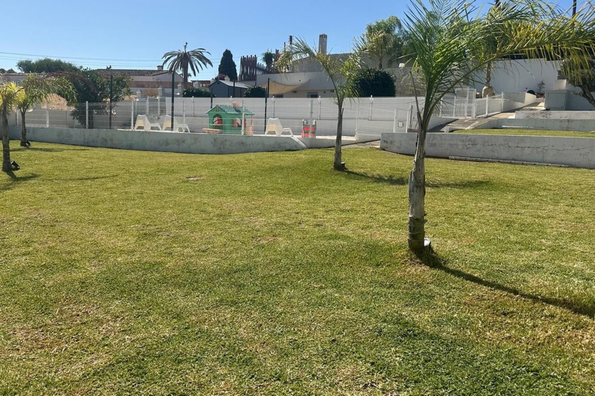 Resale - Villa - Marbella - Valle del Sol