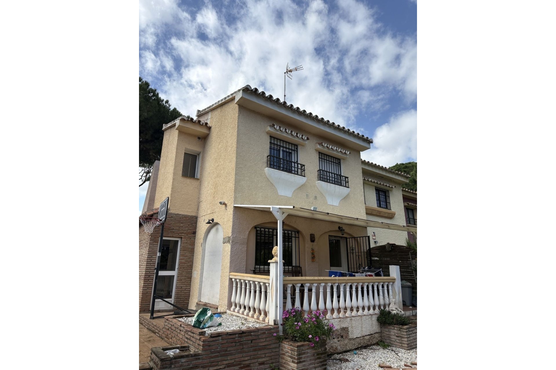 Resale - Villa - Mijas - Calahonda