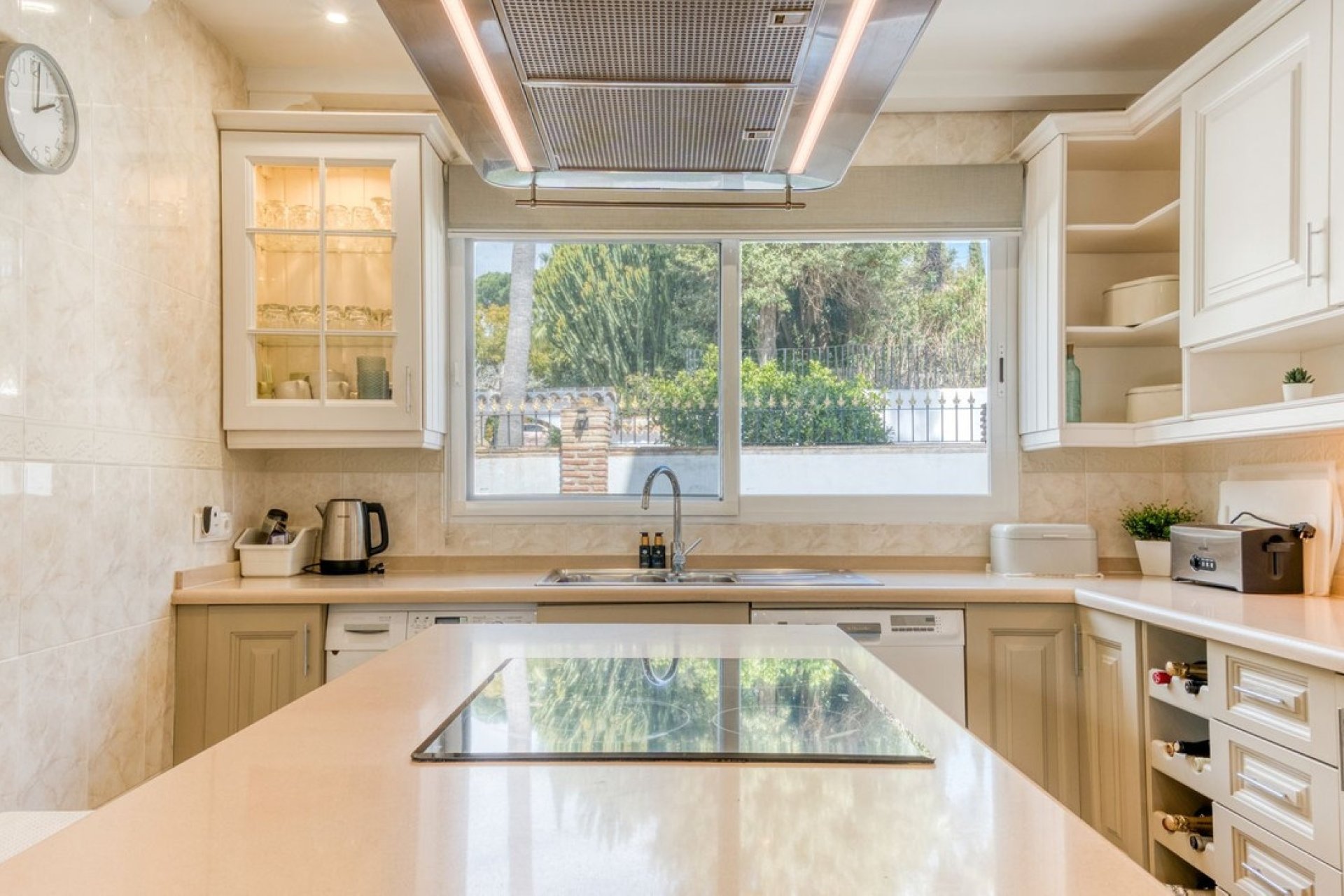 Resale - Villa - Mijas - Calahonda