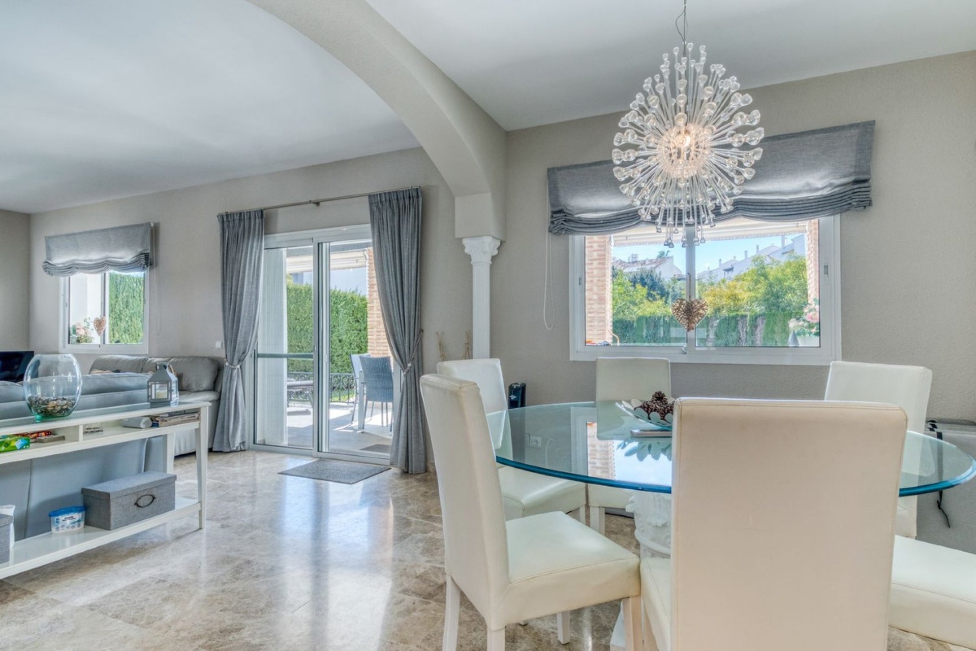 Resale - Villa - Mijas - Calahonda