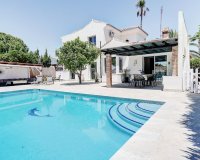 Resale - Villa - Mijas - Calahonda