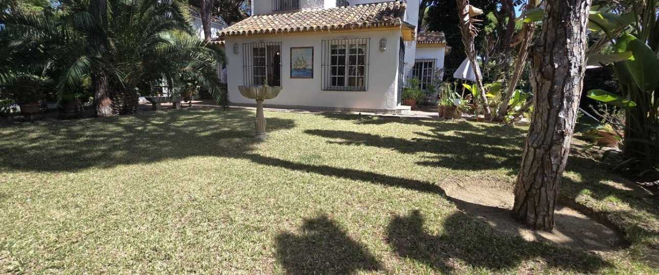 Resale - Villa - Mijas - Calahonda