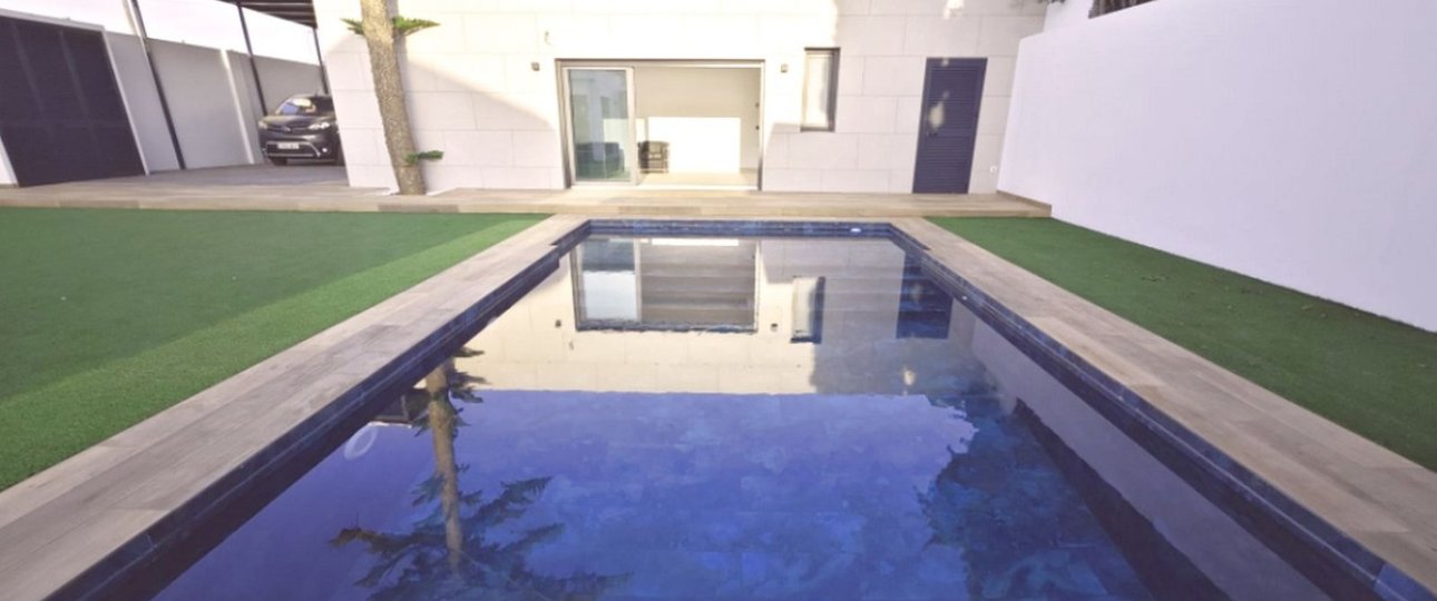 Resale - Villa - Mijas - El Coto