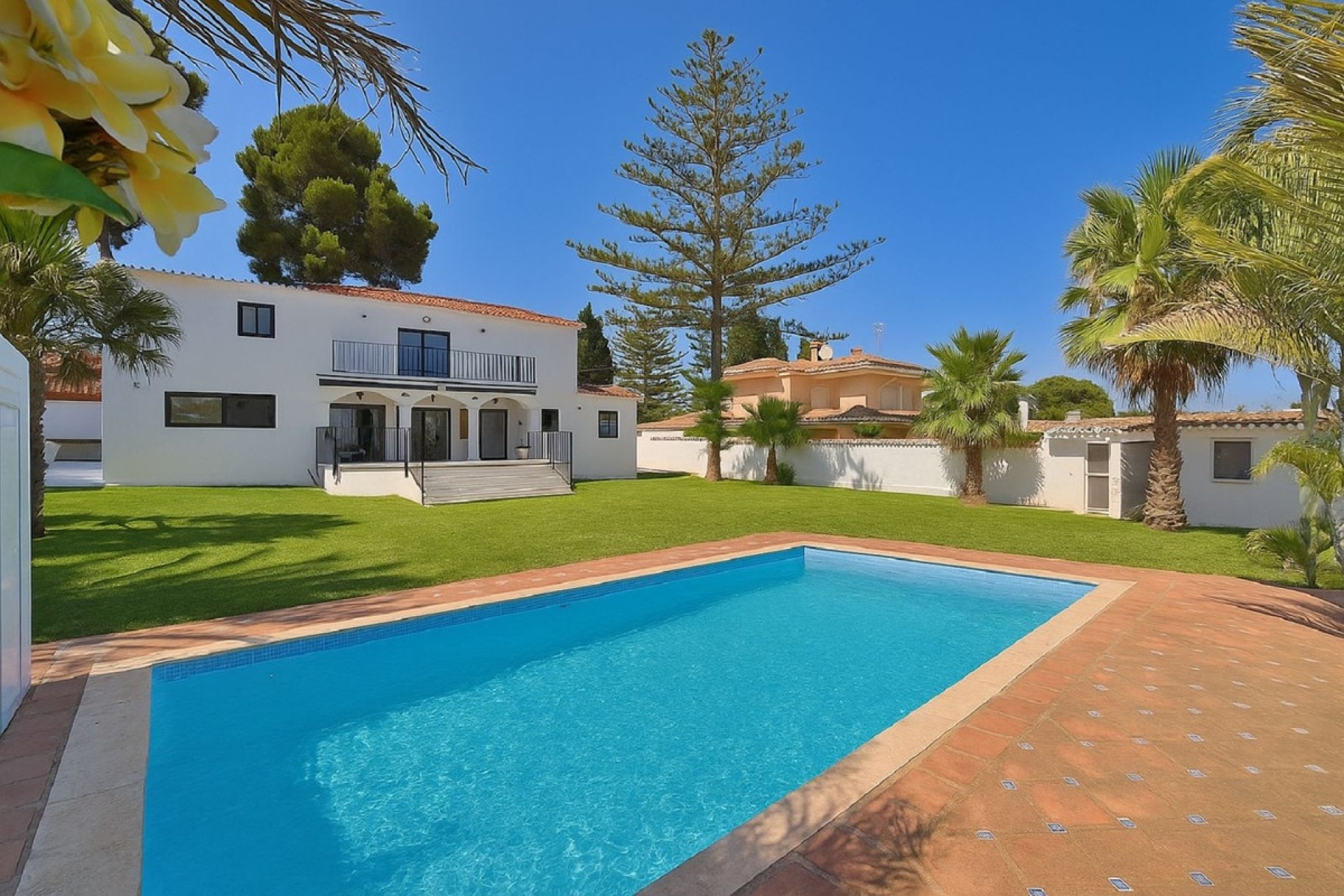 Resale - Villa - Mijas - El Coto