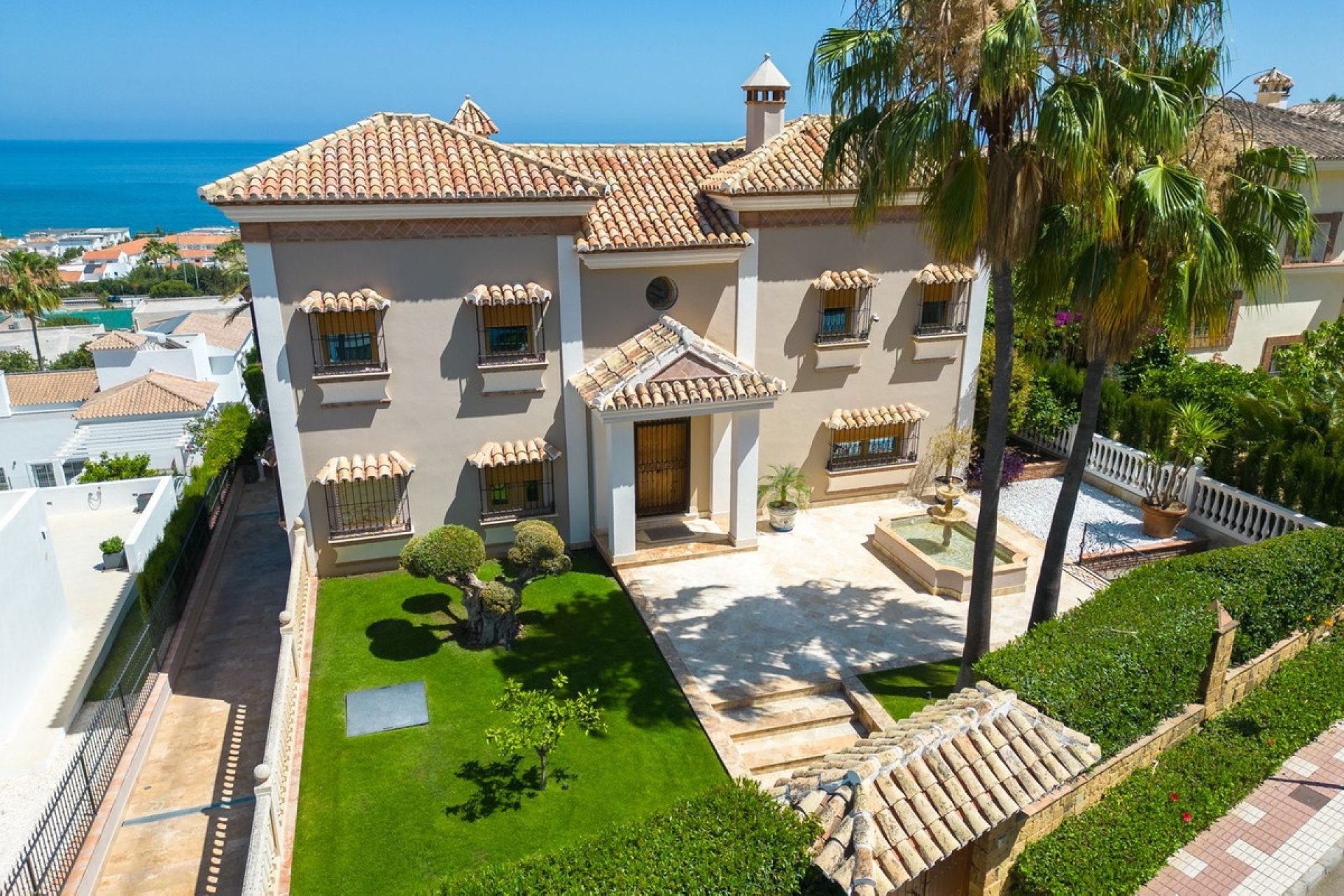 Resale - Villa - Mijas - La Cala de Mijas