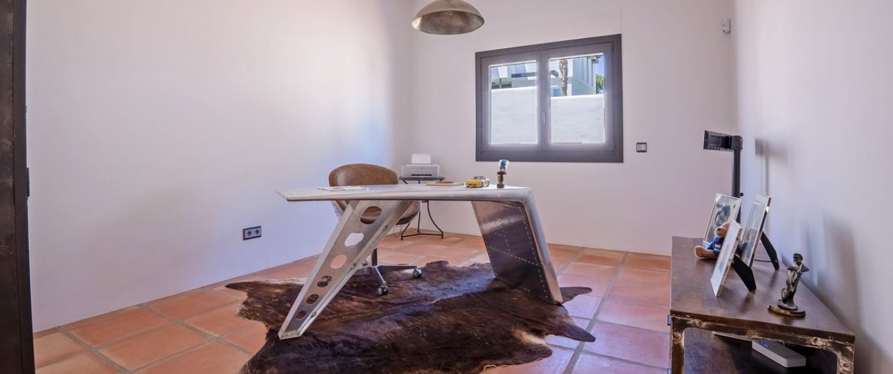 Resale - Villa - Mijas - La Cala Golf