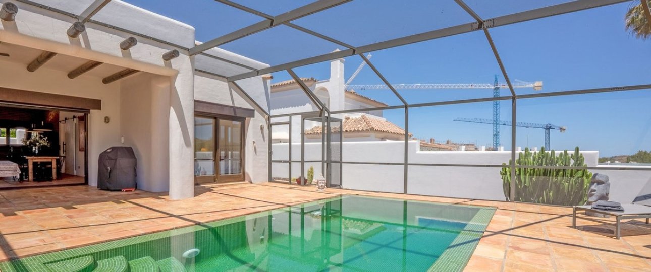 Resale - Villa - Mijas - La Cala Golf