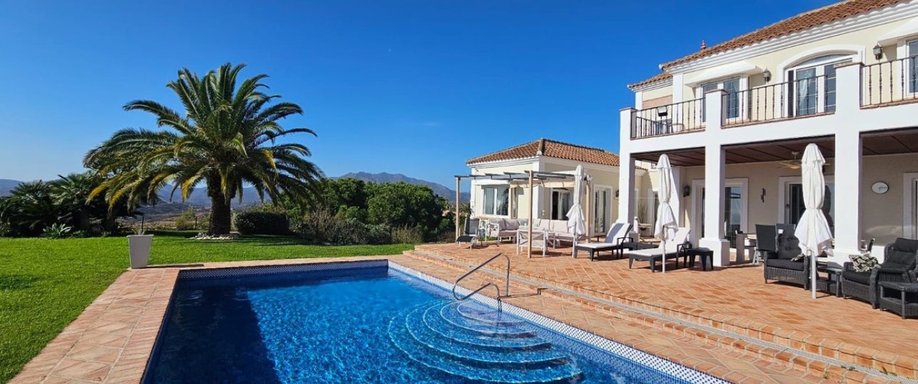 Resale - Villa - Mijas - Mijas Centro