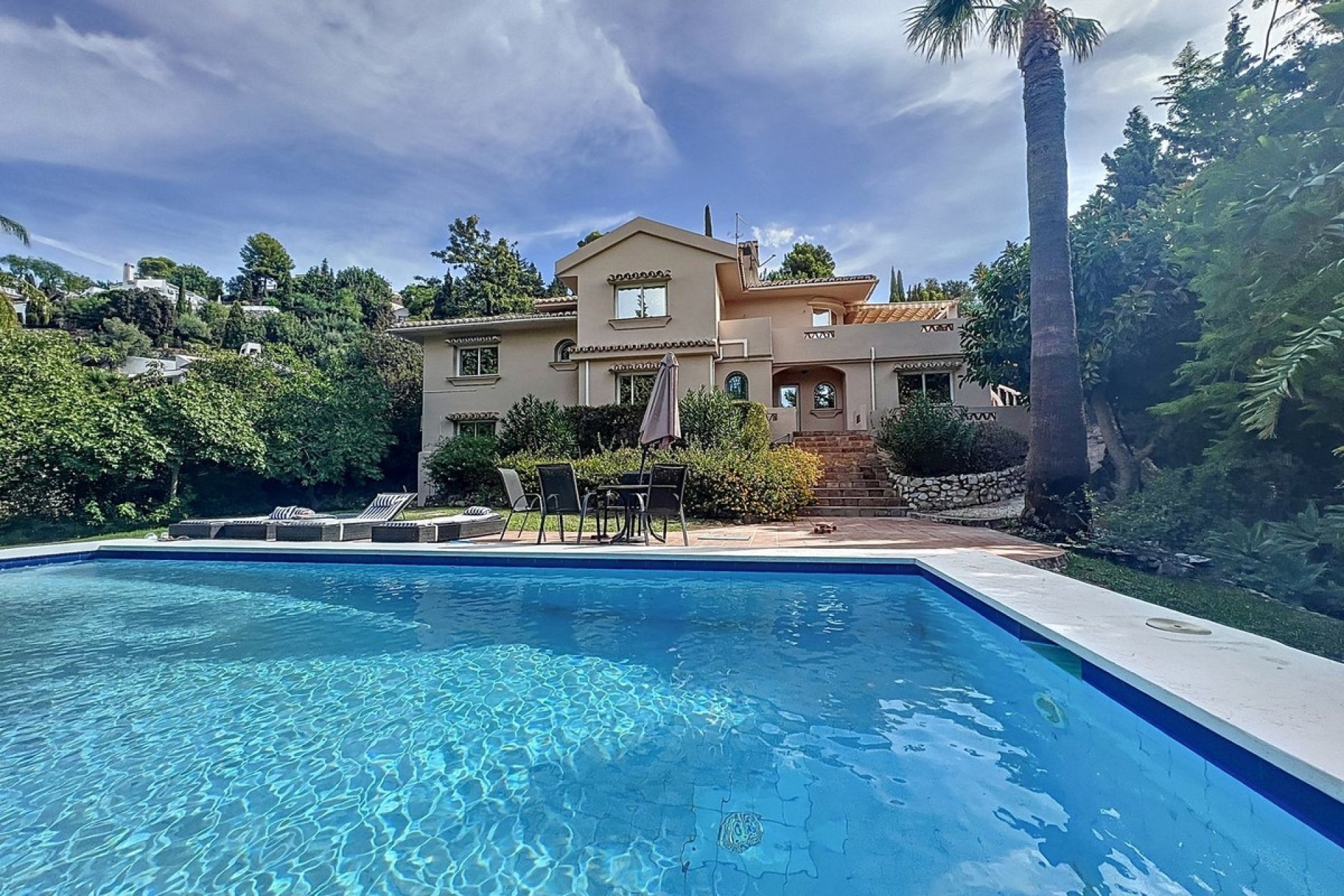Resale - Villa - Mijas - Mijas Centro