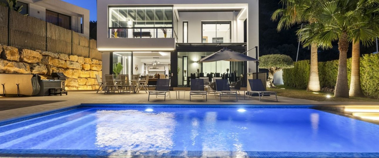 Resale - Villa - Mijas - Mijas Centro
