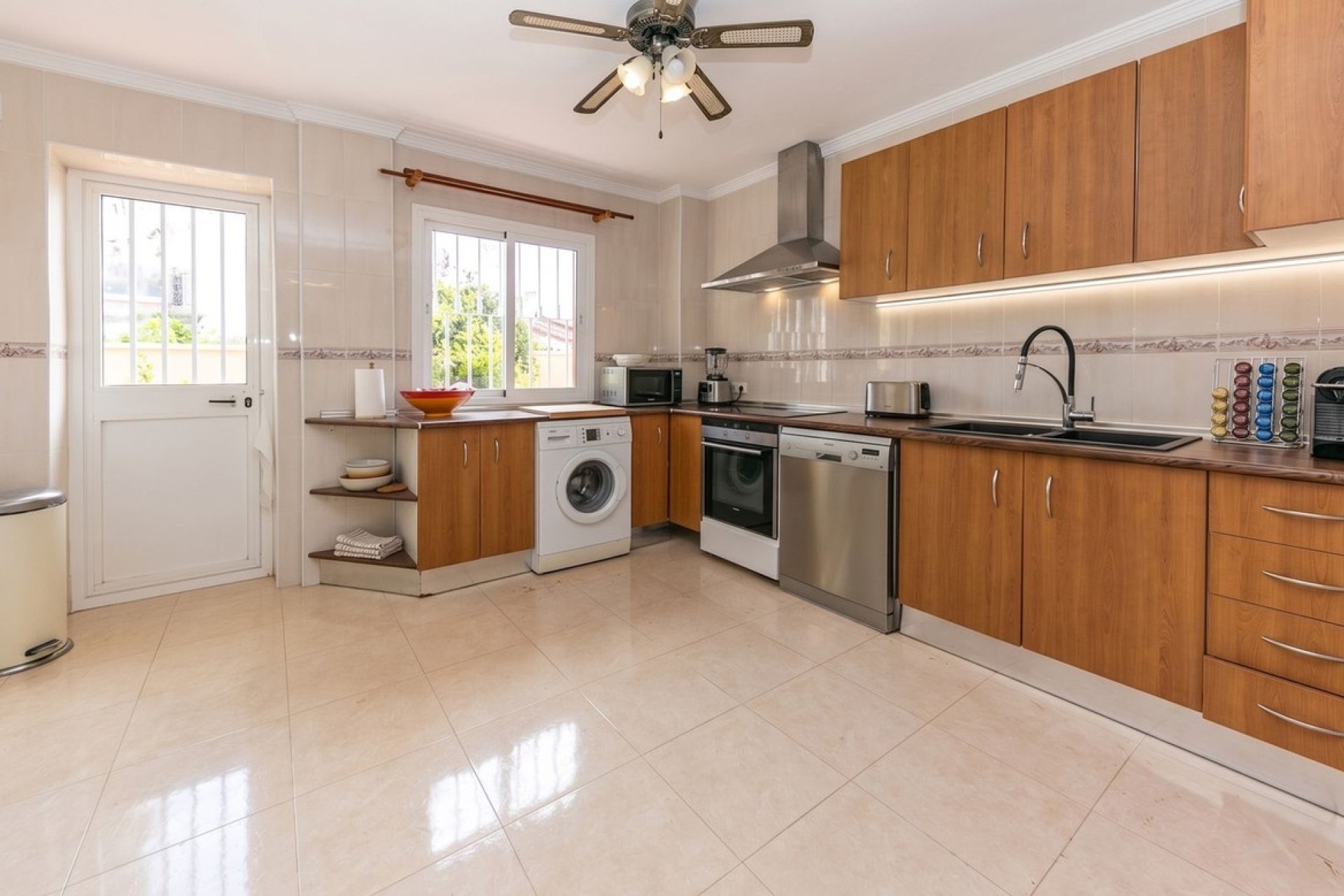 Resale - Villa - Mijas - Mijas Centro