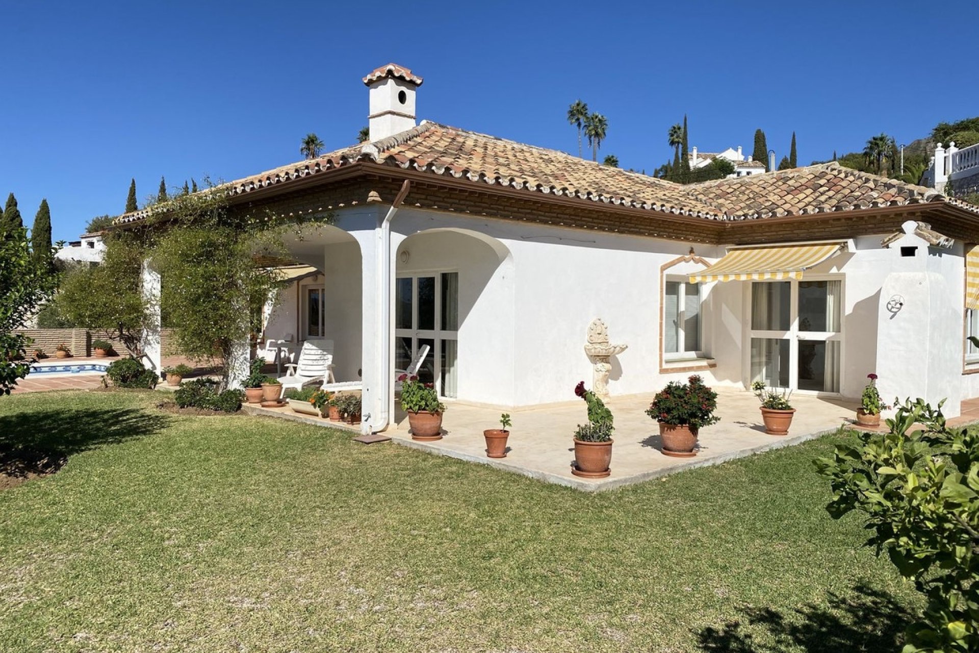 Resale - Villa - Mijas - Mijas Centro