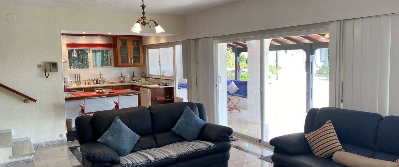 Resale - Villa - Mijas - Mijas Centro
