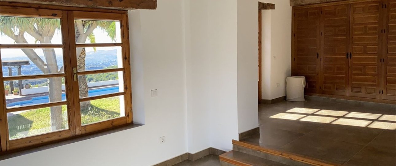 Resale - Villa - Mijas - Mijas Centro