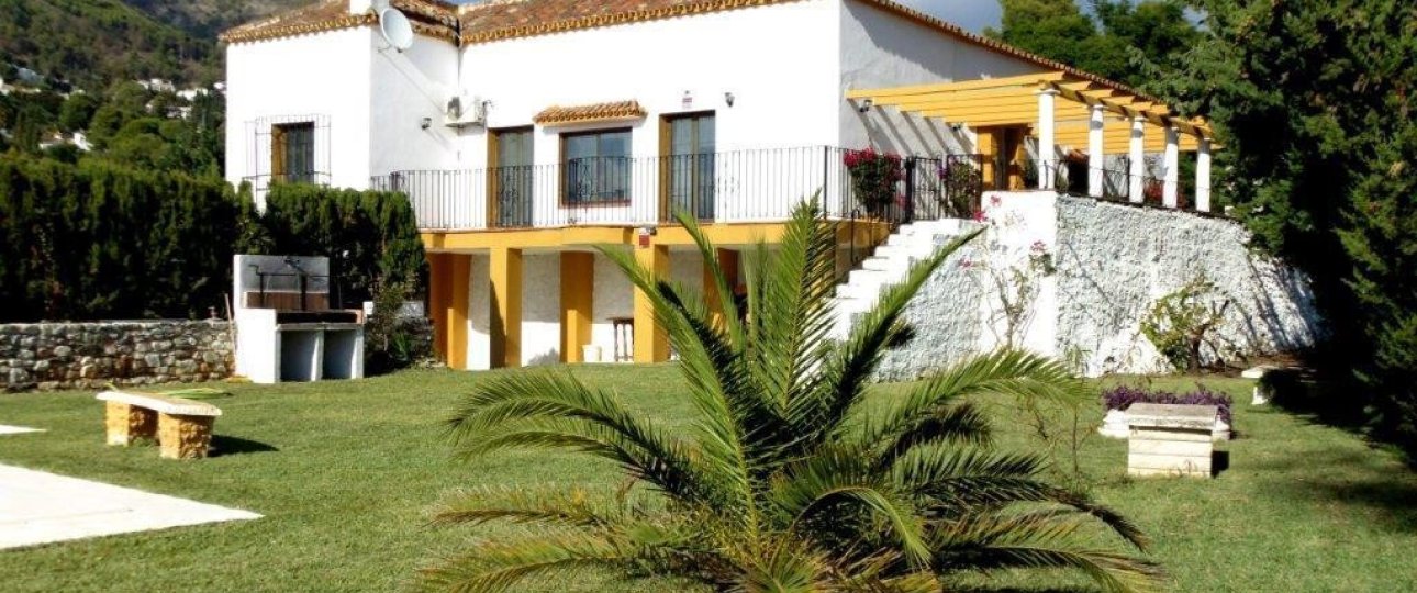 Resale - Villa - Mijas - Mijas Centro