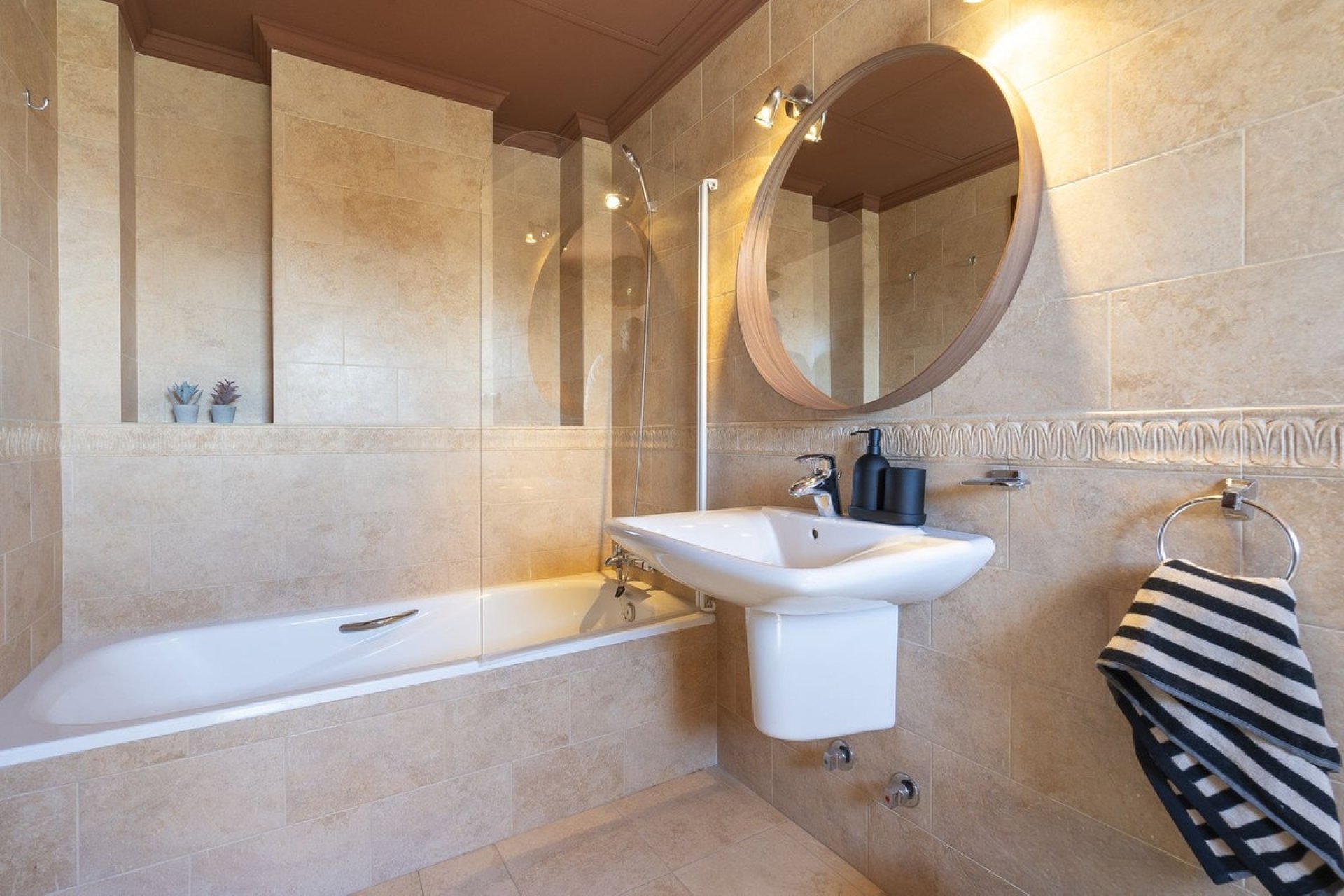 Resale - Villa - Mijas - Mijas Centro