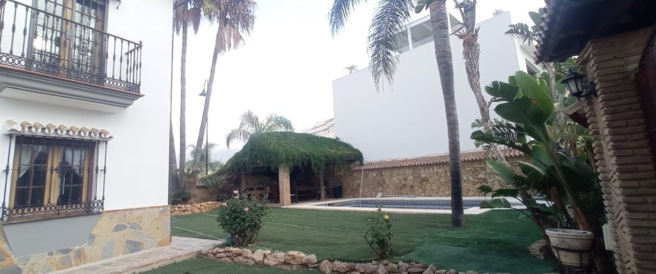 Resale - Villa - Mijas - Mijas Centro