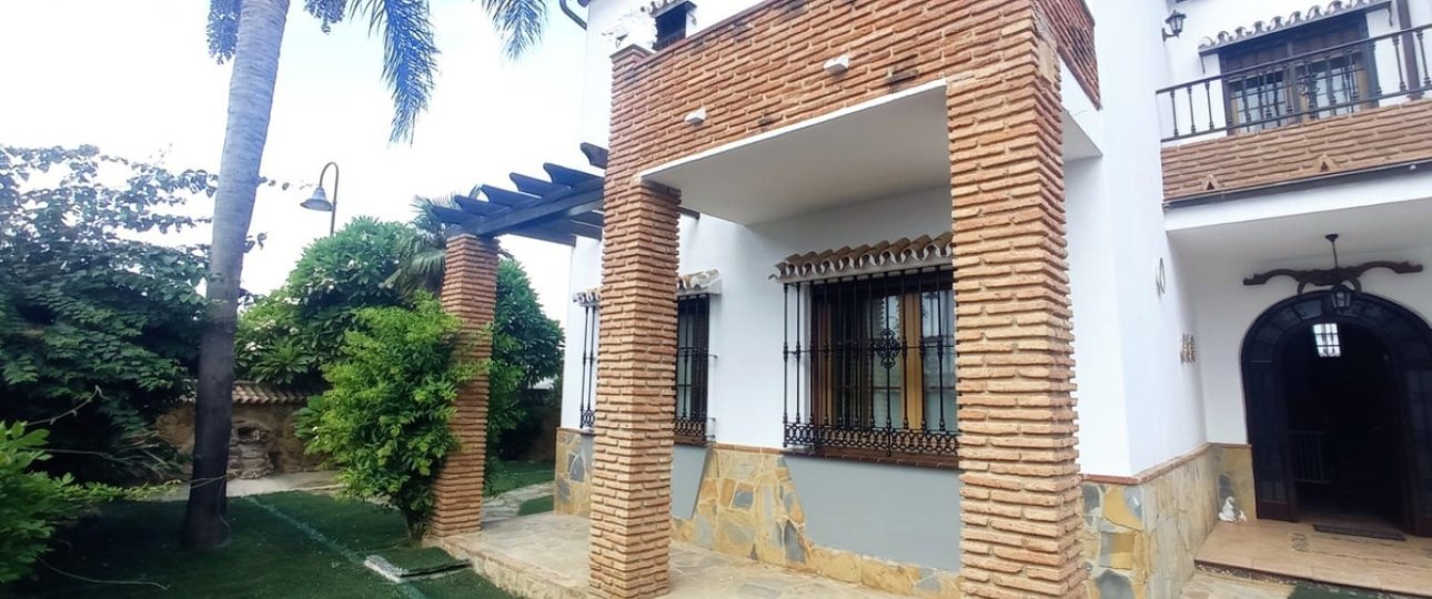 Resale - Villa - Mijas - Mijas Centro