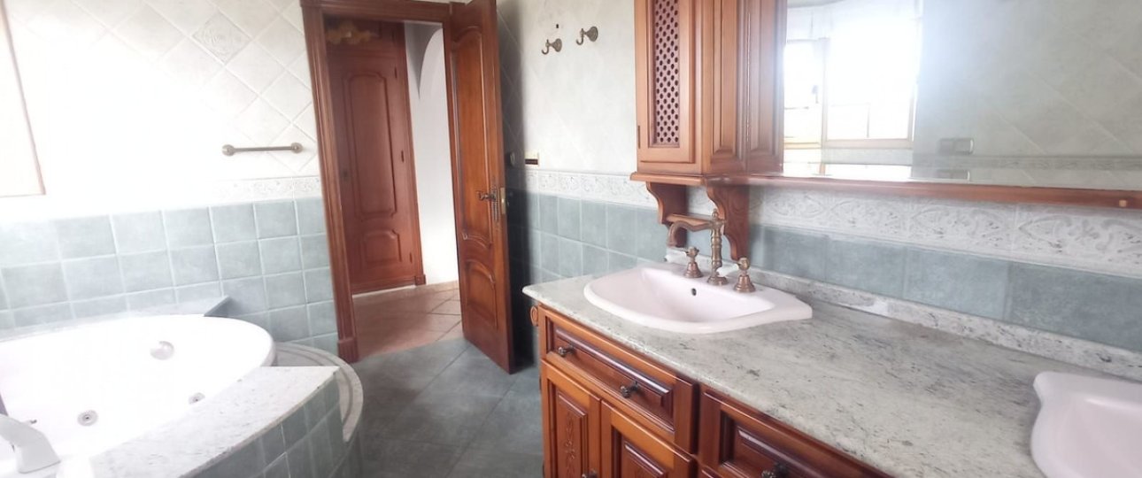 Resale - Villa - Mijas - Mijas Centro