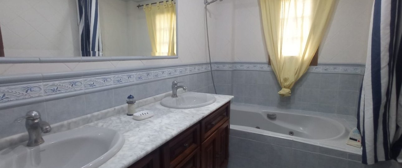 Resale - Villa - Mijas - Mijas Centro