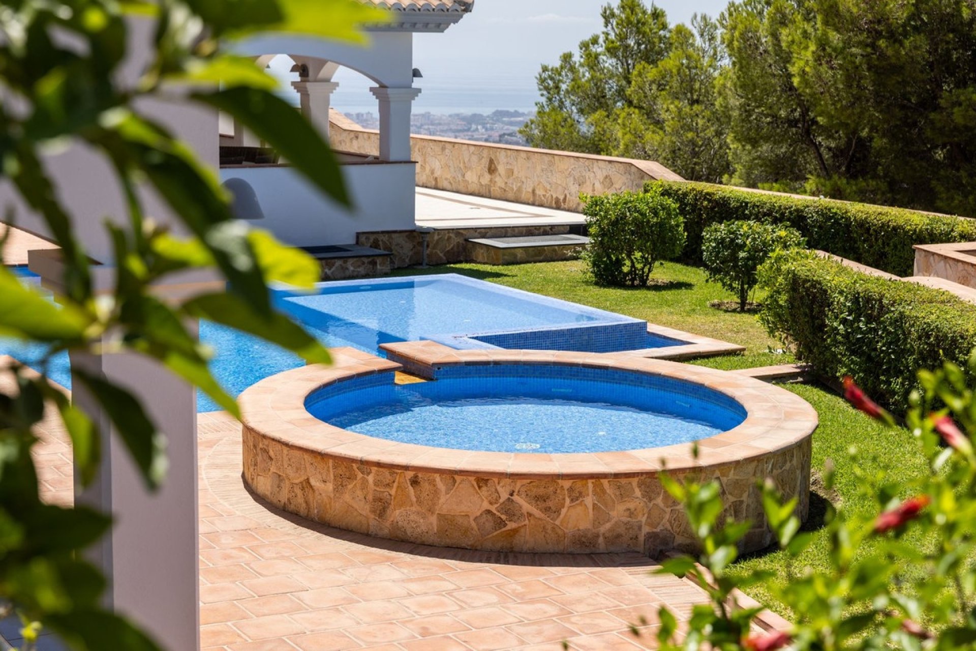 Resale - Villa - Mijas - Mijas Centro