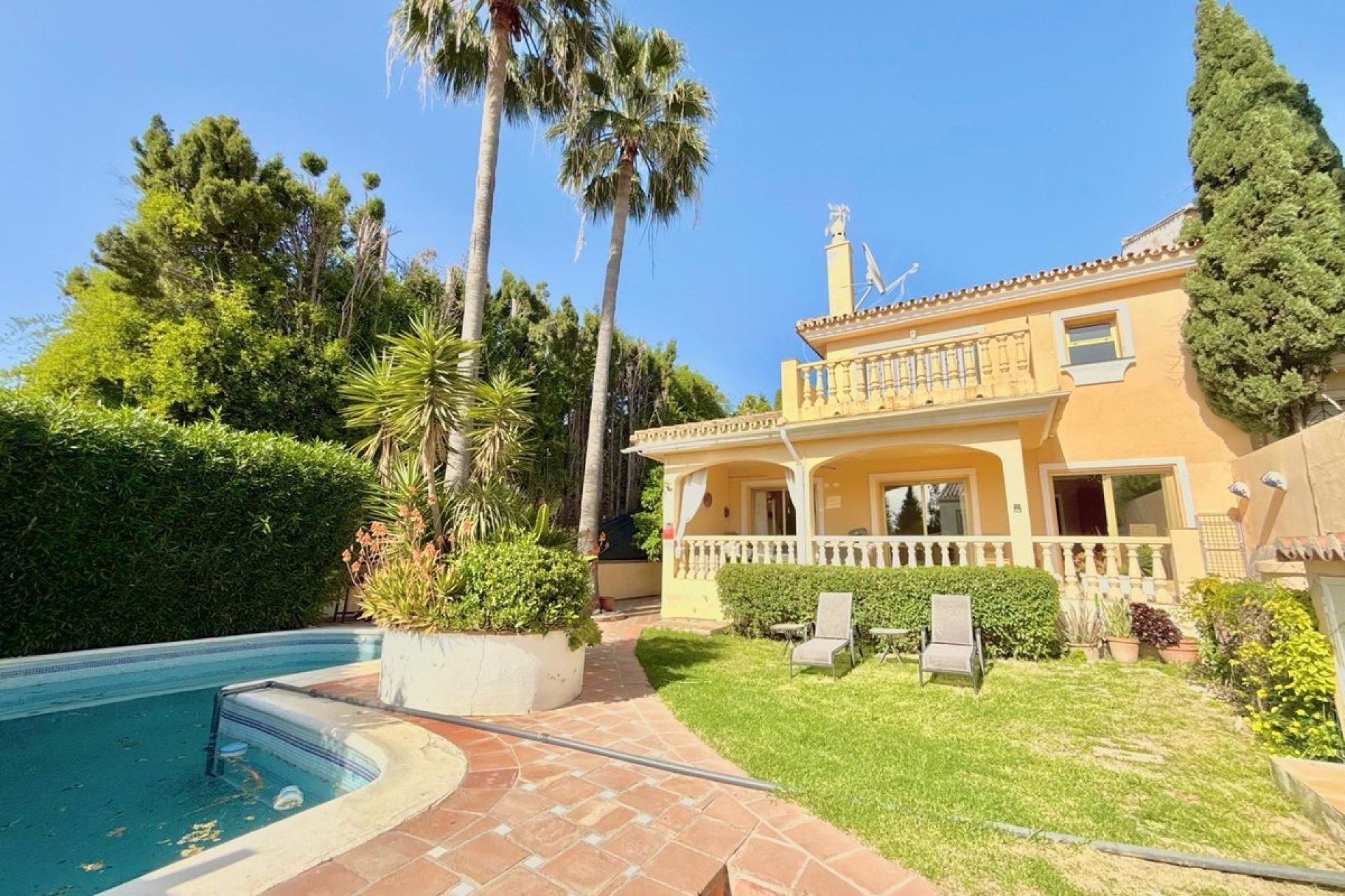 Resale - Villa - Mijas - Sierrezuela