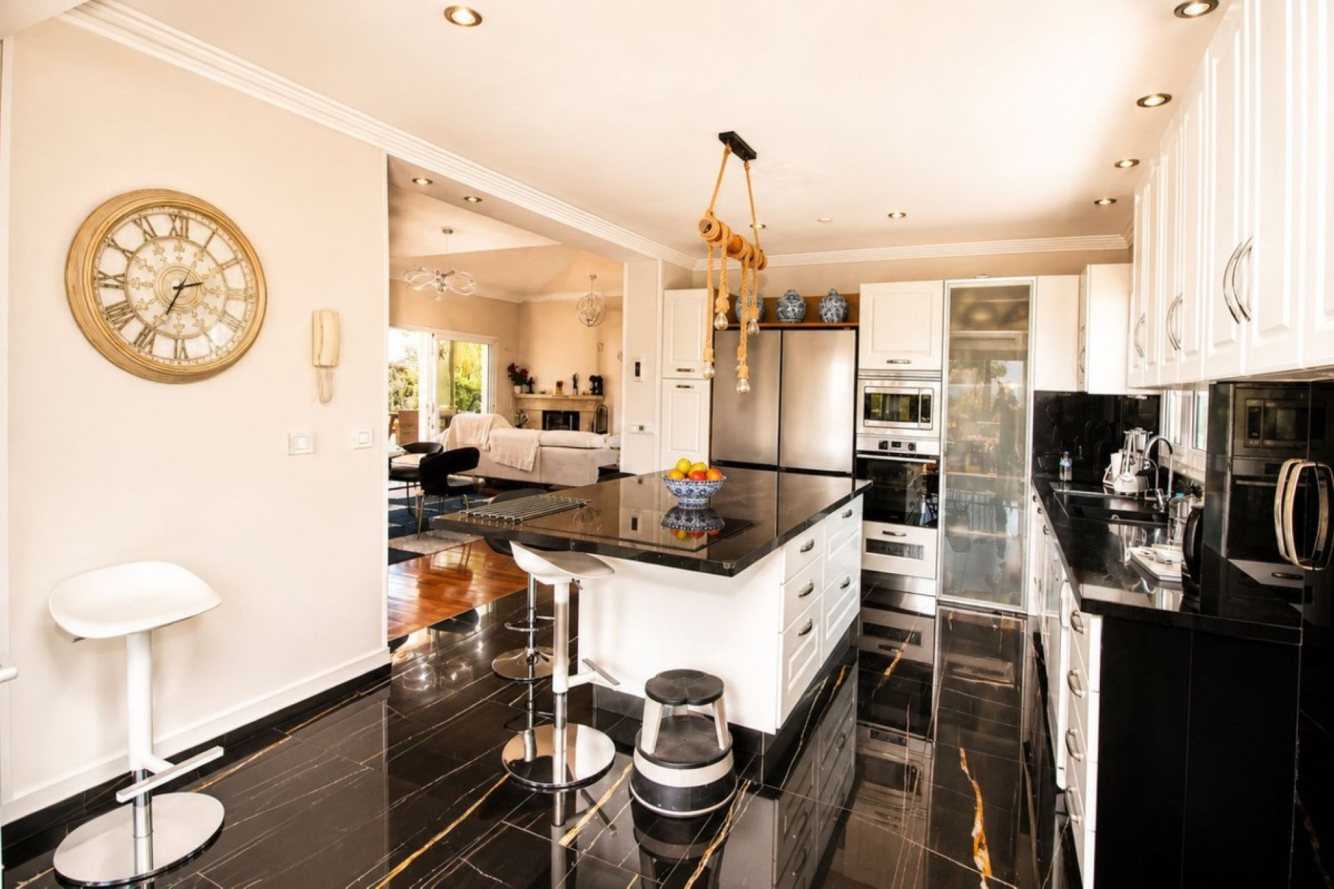 Resale - Villa - Mijas - Sierrezuela