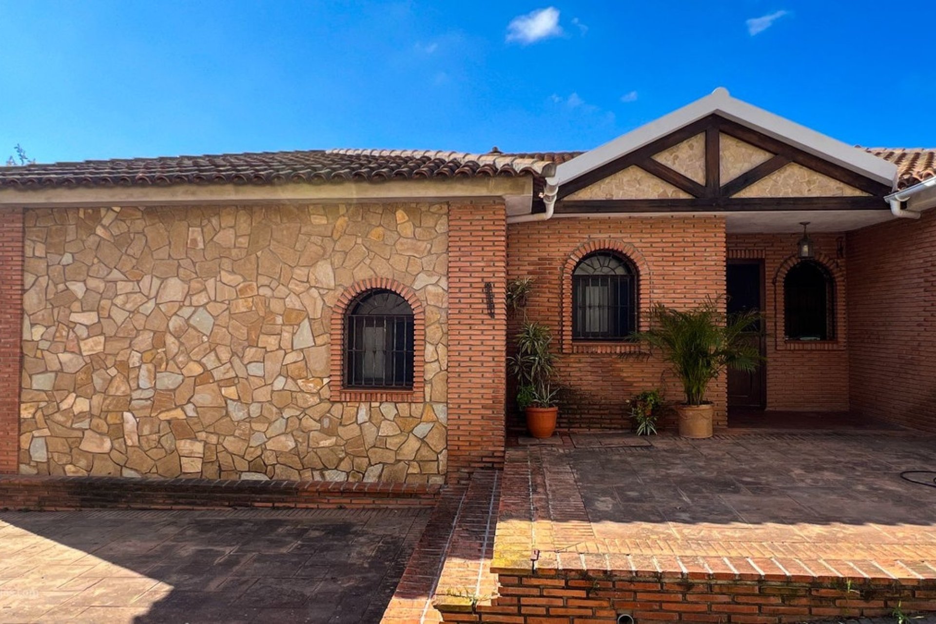 Resale - Villa - Mijas - Valtocado