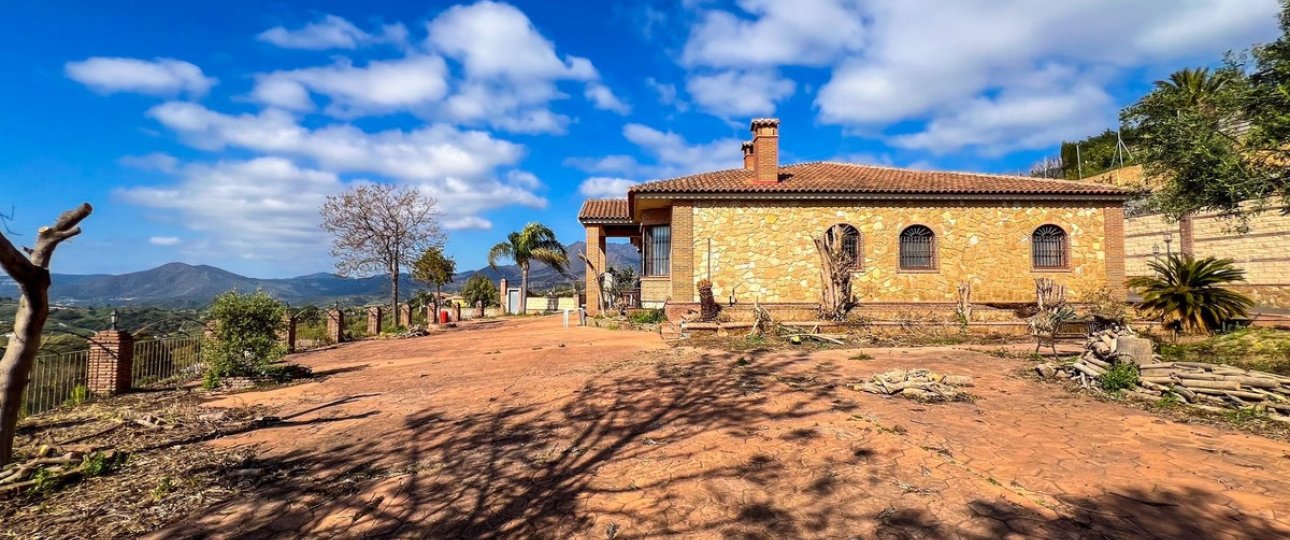 Resale - Villa - Mijas - Valtocado