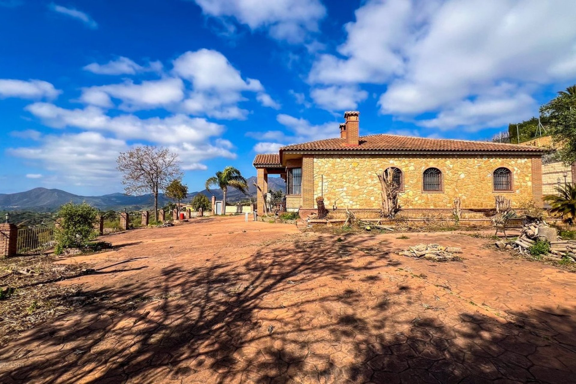 Resale - Villa - Mijas - Valtocado