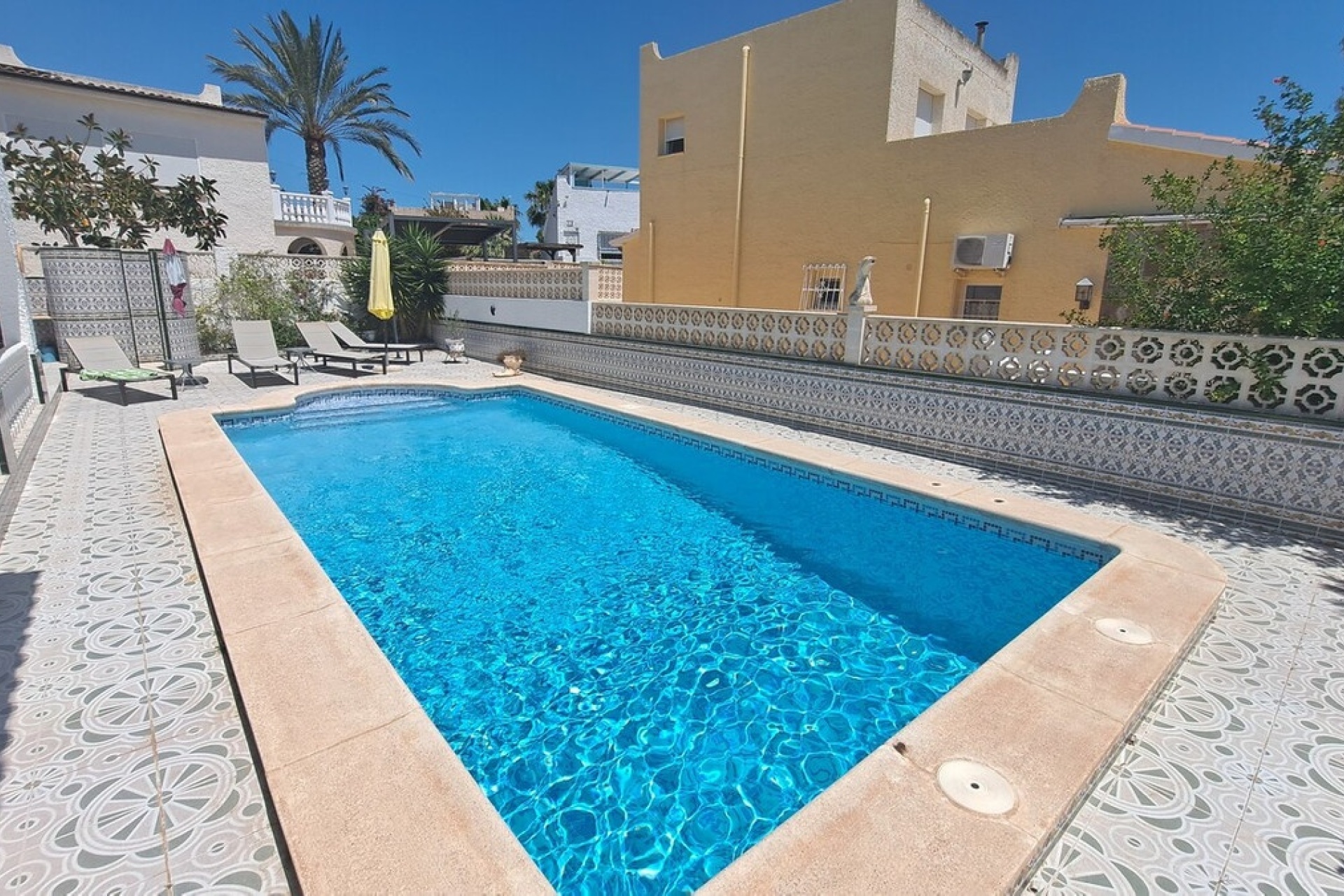 Resale - Villa - Orihuela - Blue Lagoon