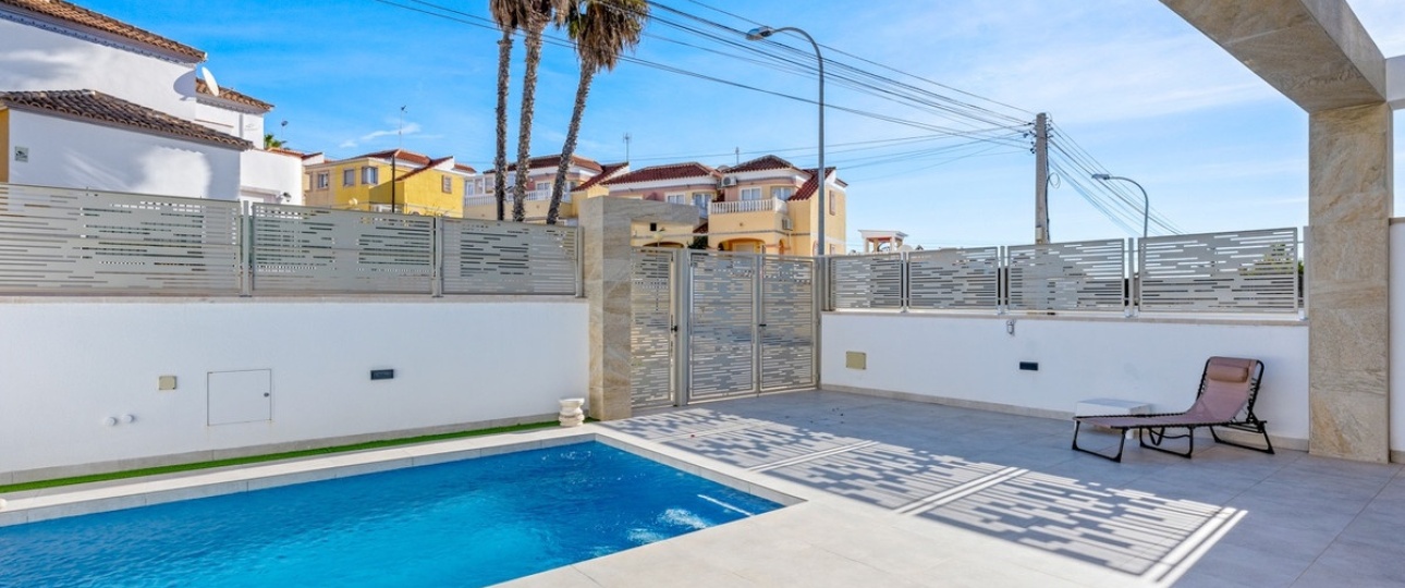 Resale - Villa - Orihuela - Blue Lagoon