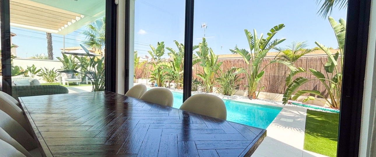 Resale - Villa - Orihuela - Cabo Roig