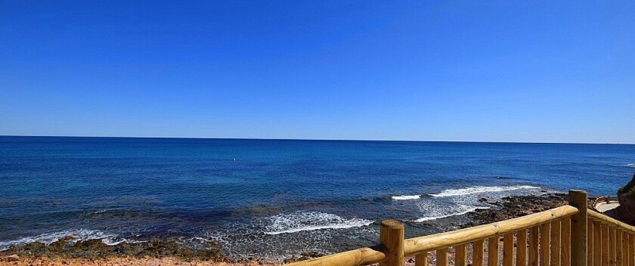 Resale - Villa - Orihuela - Cabo Roig