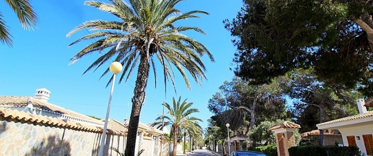 Resale - Villa - Orihuela - Cabo Roig