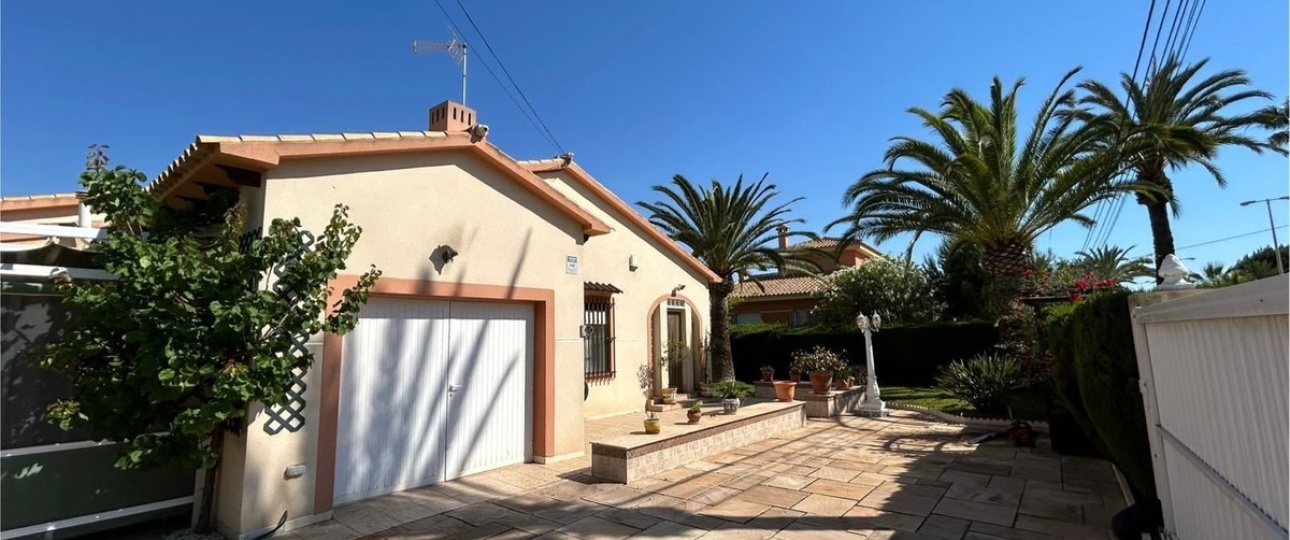 Resale - Villa - Orihuela - Cabo Roig