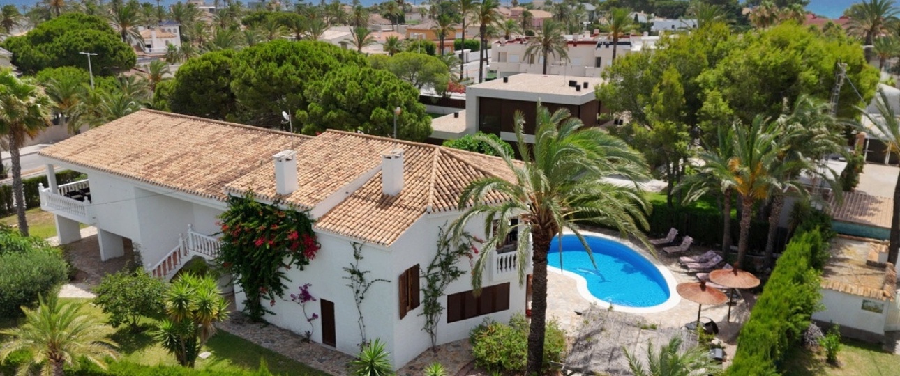 Resale - Villa - Orihuela - Cabo Roig