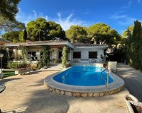 Resale - Villa - Orihuela - Campoamor