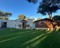 Resale - Villa - Orihuela - Campoamor