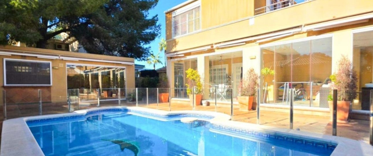 Resale - Villa - Orihuela - Campoamor