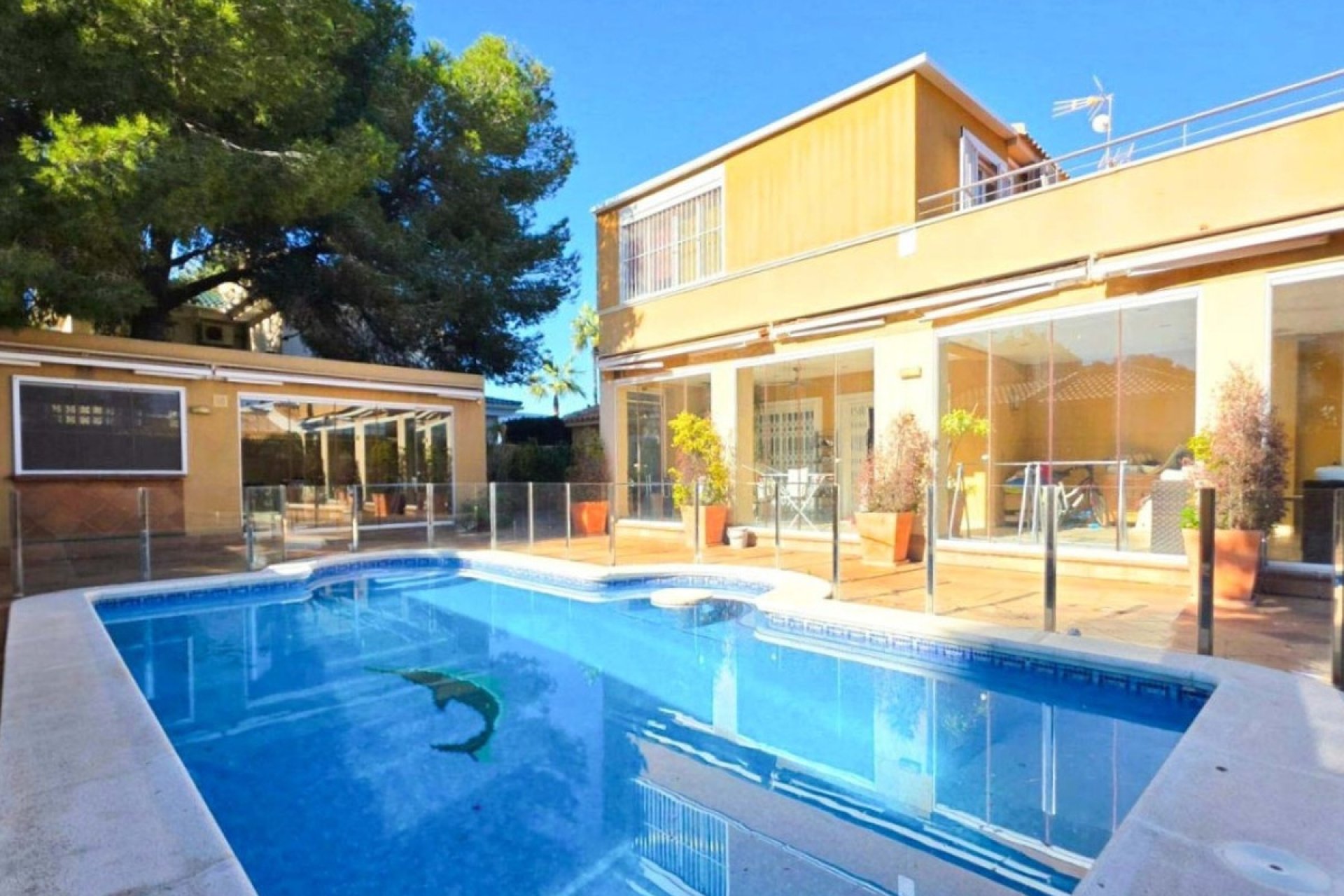 Resale - Villa - Orihuela - Campoamor