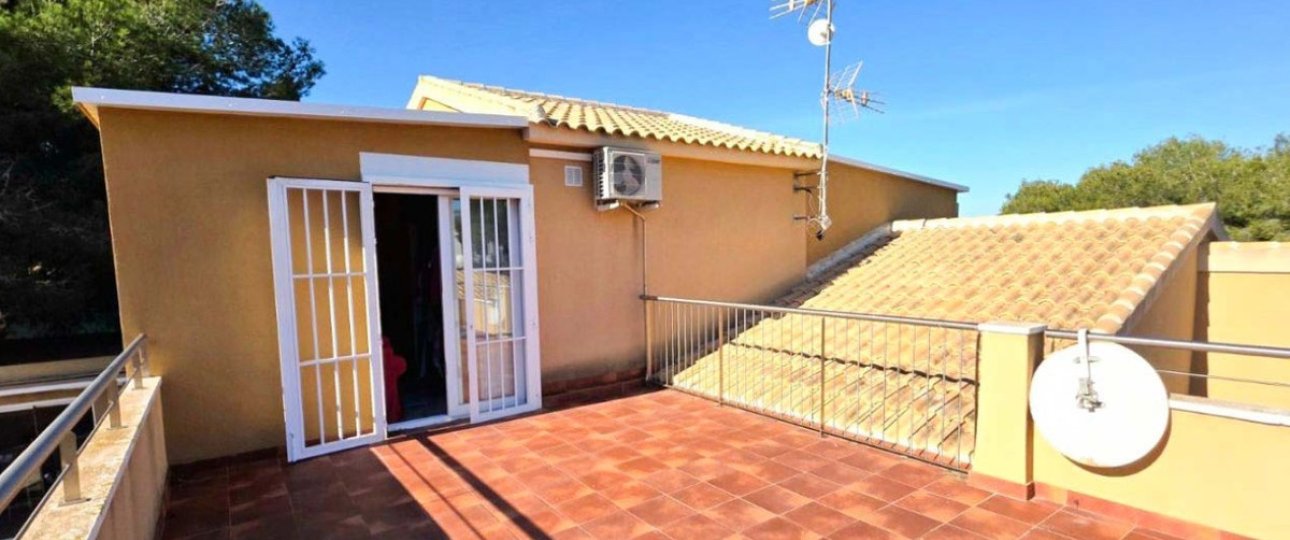 Resale - Villa - Orihuela - Campoamor