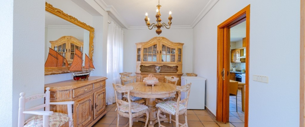 Resale - Villa - Orihuela - Campoamor