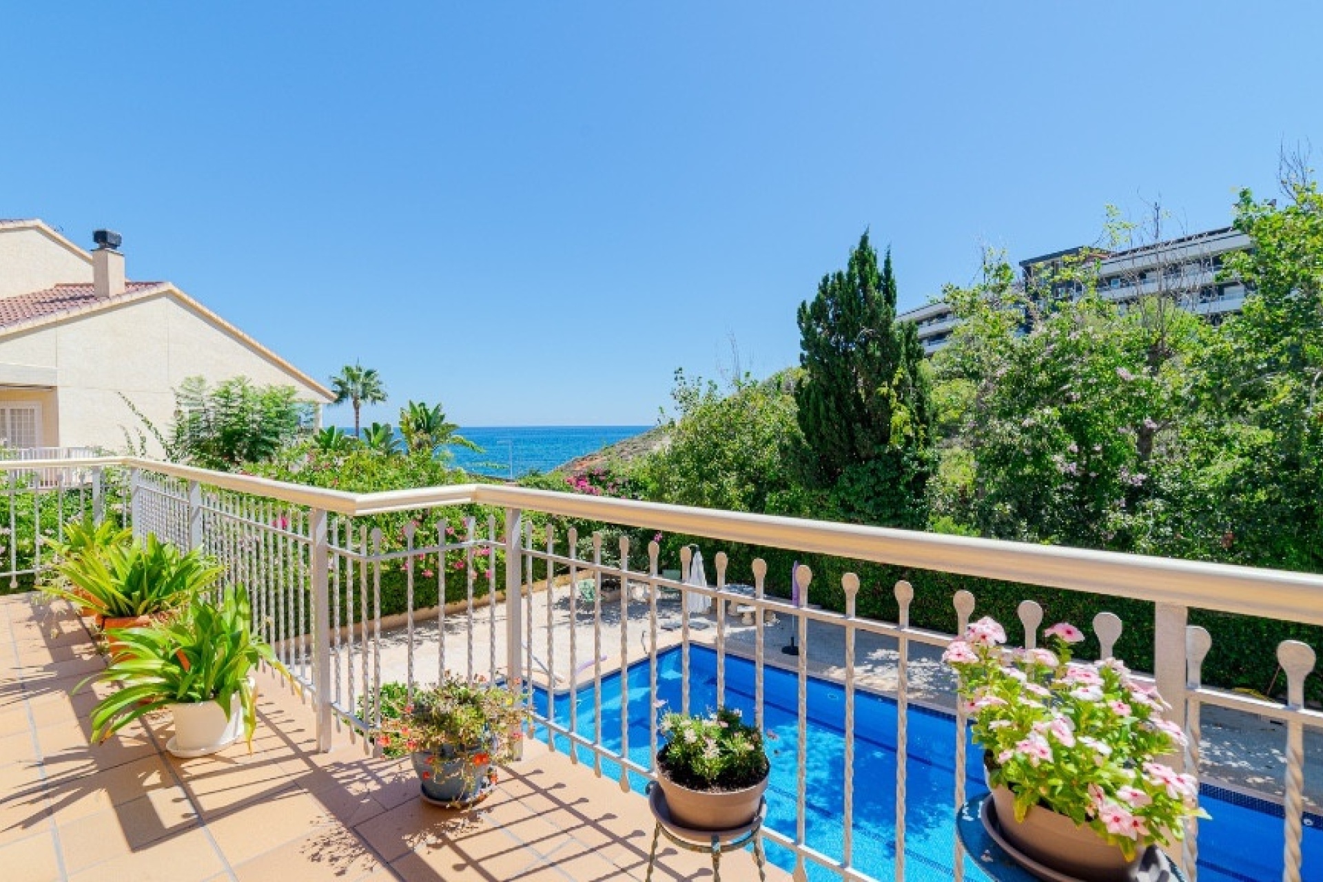 Resale - Villa - Orihuela - Campoamor